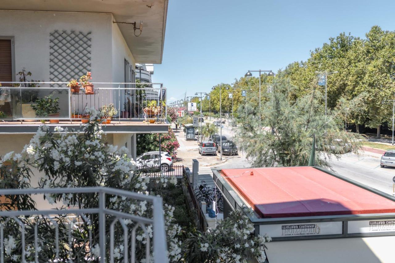 بيسكارا Mare Fuori B&B المظهر الخارجي الصورة